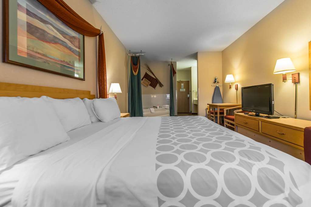 Quality Inn & Suites West Pueblo Rom bilde